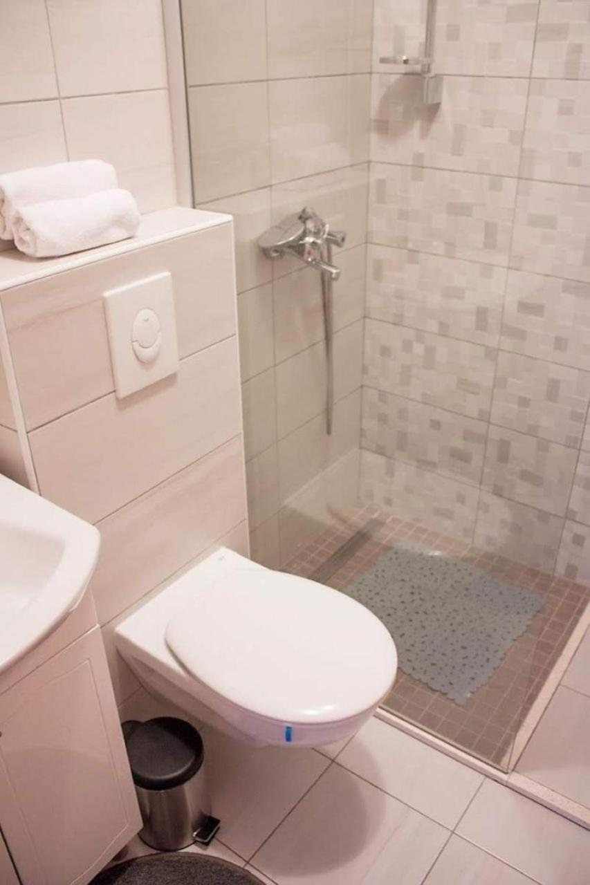 Apartment Ante Brela Esterno foto