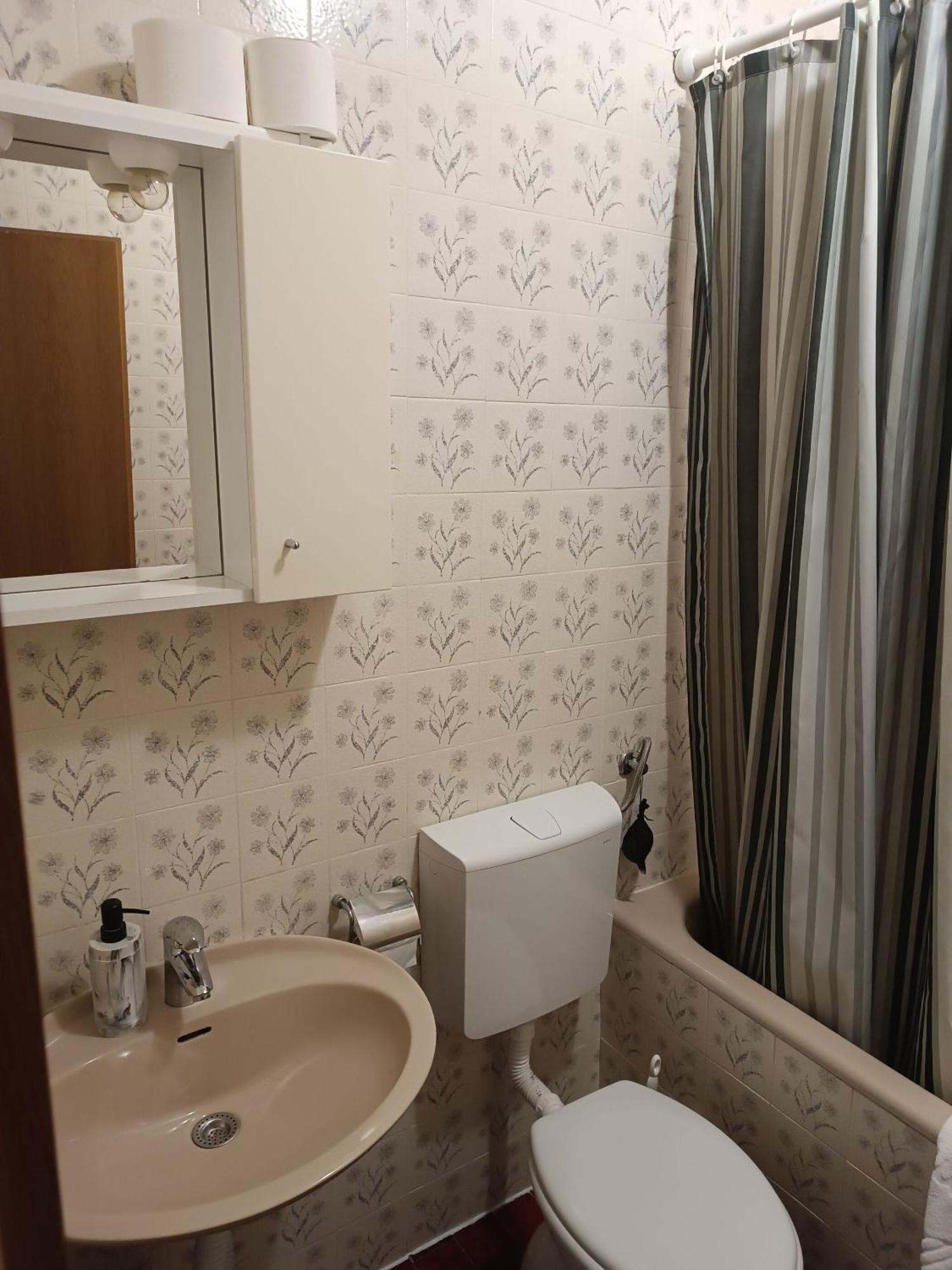 Apartment Ante Brela Esterno foto